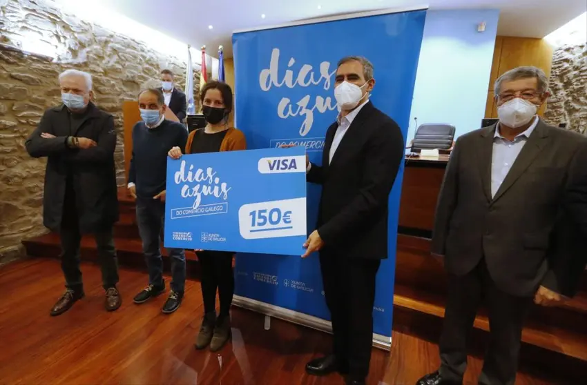 Acto de entrega dos premios das campa&ntilde;as D&iacute;as Azuis do Comercio Galego.