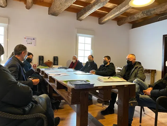 Reuni&oacute;n de DATAlife con representantes del sector vitivin&iacute;cola gallego.