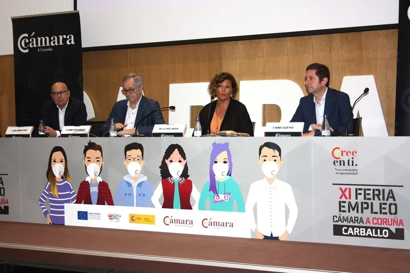 Inauguraci&oacute;n de la Feria de Empleo de la C&aacute;mara celebrada en Carballo.