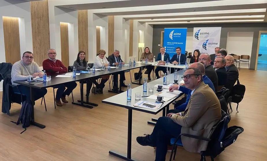 Reuni&oacute;n de la junta directiva de Asime en Nord&eacute;s Club Empresarial.