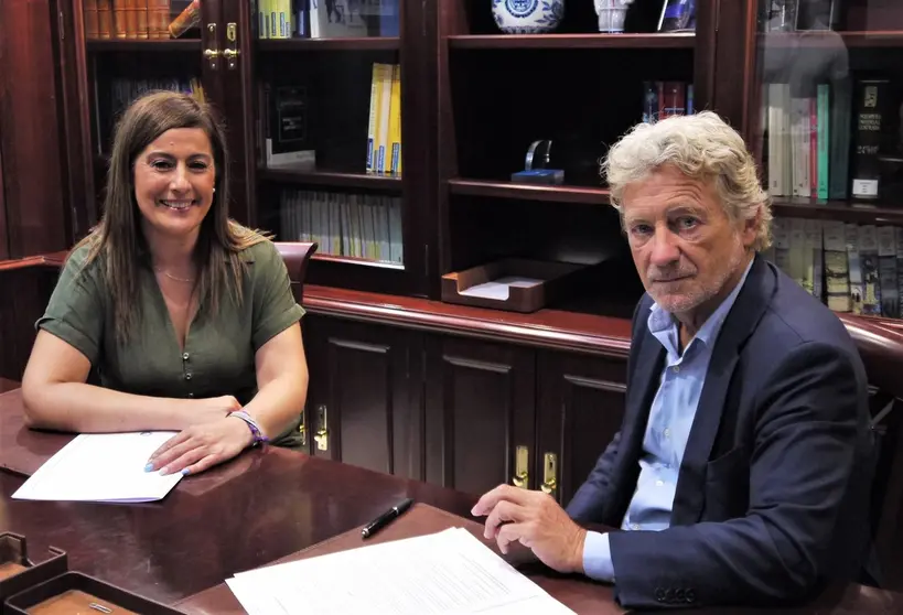Firma del acuerdo de colaboraci&oacute;n entre Naturgy y el C&iacute;rculo de Empresarios de Galicia.