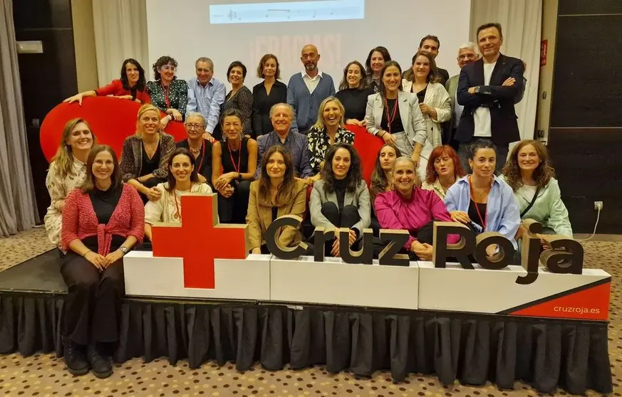 Algunos de los asistentes al acto organizado por Cruz Roja este jueves en A Coru&ntilde;a.