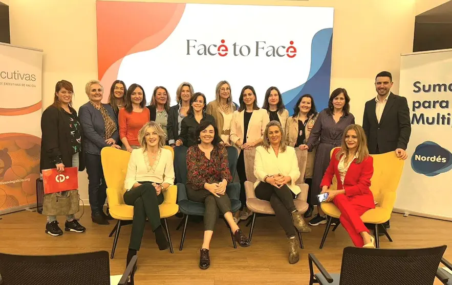 Asistentes al primer encuentro Face to Face de Executivas, celebrado en Nord&eacute;s Club Empresarial de A Coru&ntilde;a.