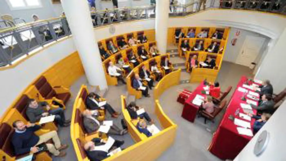 Pleno en la Diputaci&oacute;n de A Coru&ntilde;a
