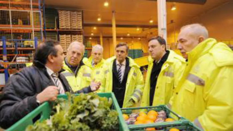 Valent&iacute;n Formoso visit&oacute; las instalaciones de GADISA en Betanzos
