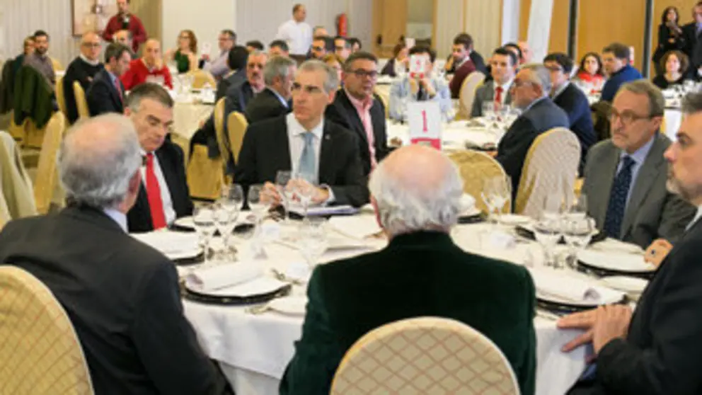 Francisco Conde asisti&oacute; al encuentro empresarial de Cegasal./X.C.