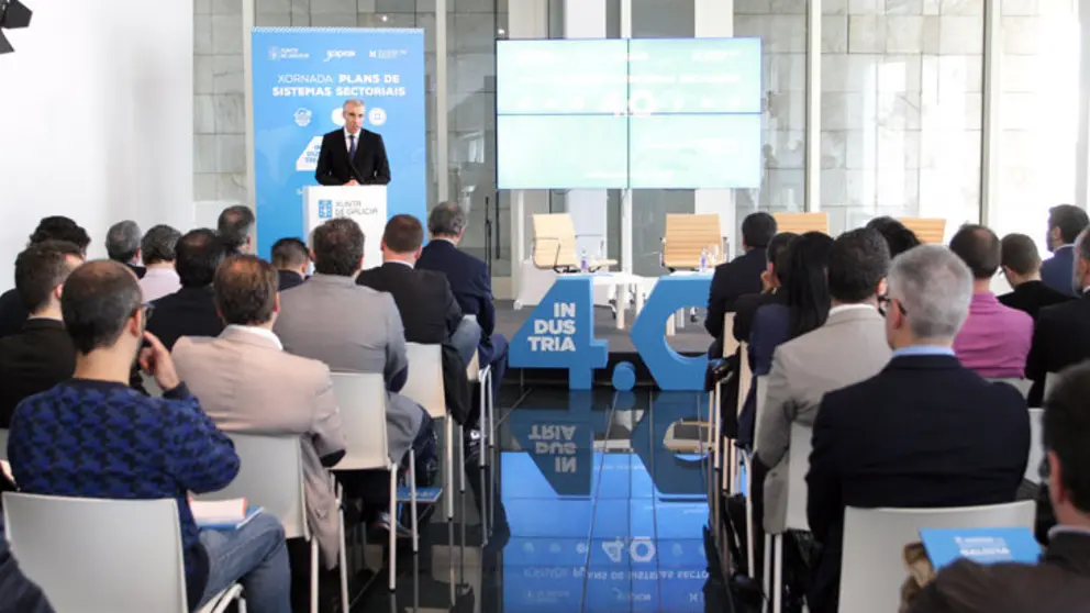 Taller sobre los planes sectoriales para impulsar la Industria 4.0, en Santiago.