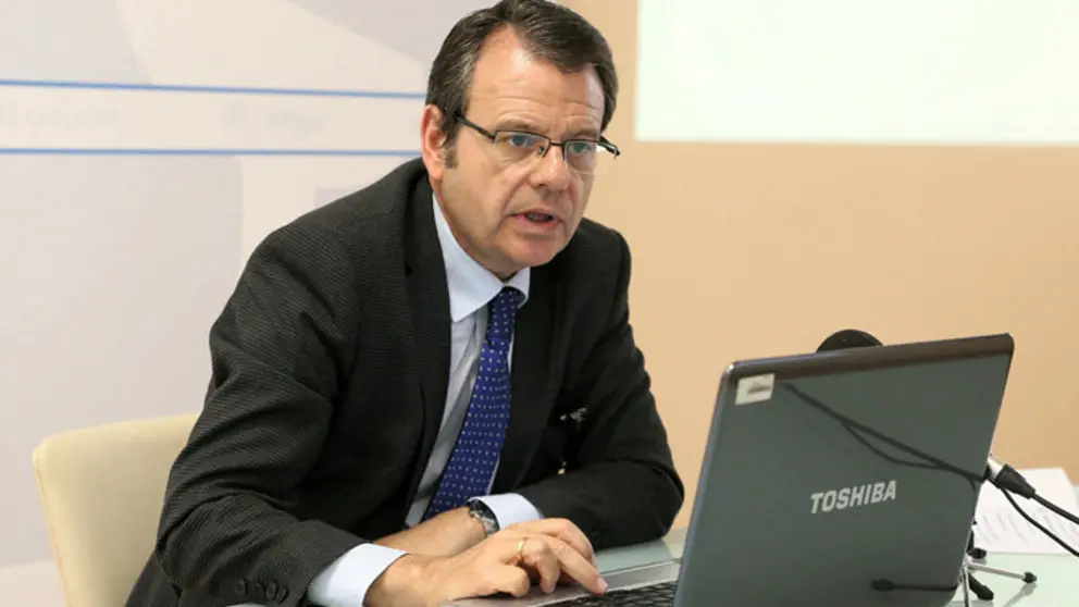 &Aacute;ngel Bernardo Tahoces, en una rueda de prensa.