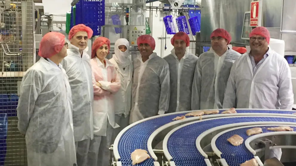 Visita de la directora xeral de Comercio a las instalaciones del Grupo Sada en Castro de Rei.