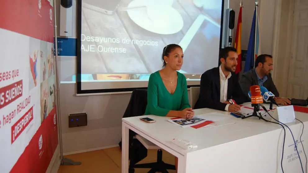 Directiva de AJE Ourense./P.L.