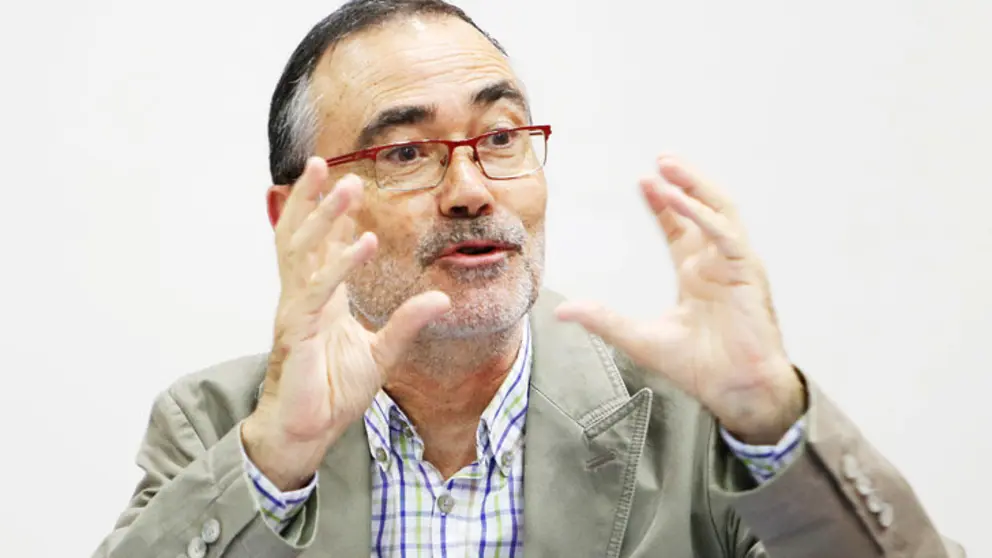 El profesor Xos&eacute; Carlos Arias./G.RIVAS.