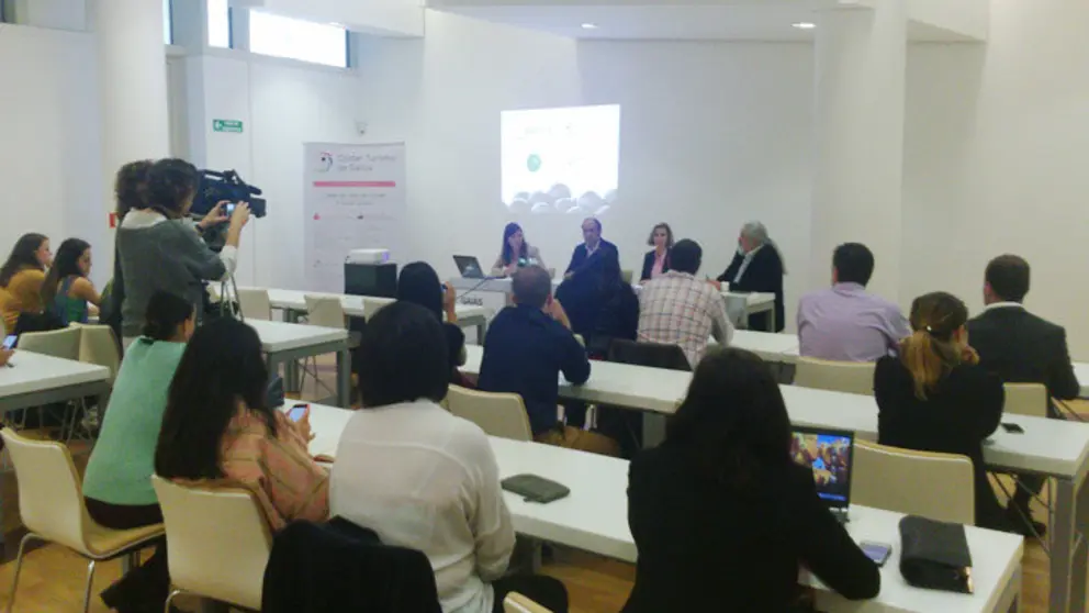 Presentaci&oacute;n de los paquetes de enoturismo en la Cidade da Cultura.