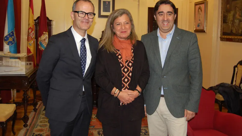Jes&uacute;s V&aacute;zquez, Teresa Pedrosa y Jorge Pumar./P.L.
