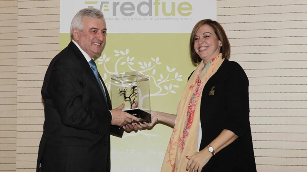 Juan Via&ntilde;o recibi&oacute; este jueves en Madrid el Premio Universidad Empresa.