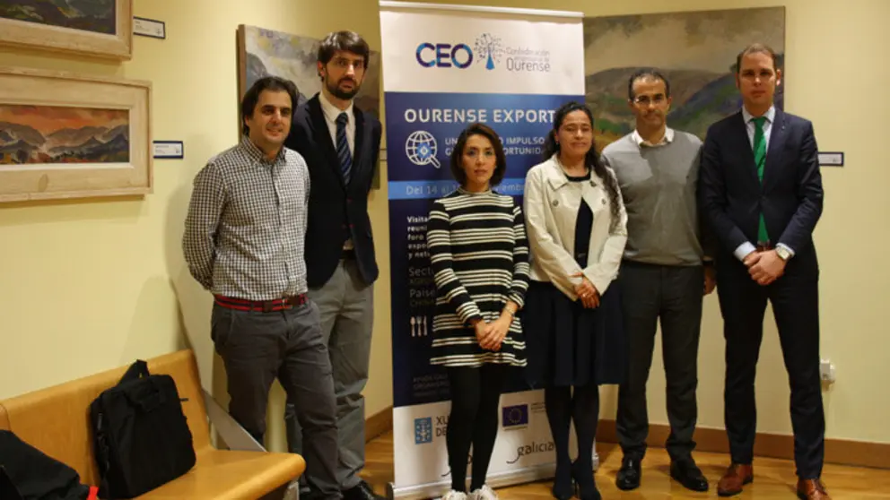 Rub&eacute;n Gil, de Tamarindo; Carlos Fern&aacute;ndez, de UNVI; Greta Rodr&iacute;guez, de Tamarindo; Adriana Cao, directora de Pexga en M&eacute;xico; Jaime Pereira, secretario de la CEO, y Raymond Galj&eacute;, de Aceites Abril.