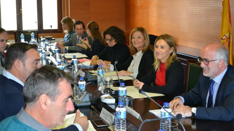 Reuni&oacute;n del consejo de administraci&oacute;n del Puerto de Vilagarc&iacute;a, el pasado 25 de noviembre.