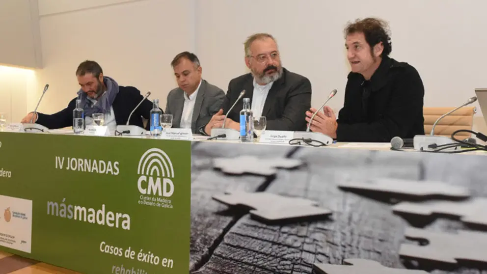Inauguraci&oacute;n en Santiago de las jornadas M&aacute;sMadera.
