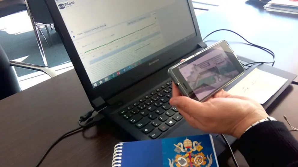 Conexiona implant&oacute; su sistema Iplace en el colegio madrile&ntilde;o.