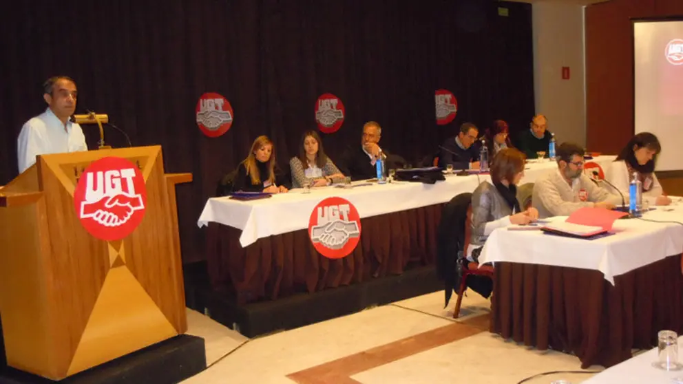 Jos&eacute; Antonio G&oacute;mez na s&uacute;a intervenci&oacute;n no Comit&eacute; Nacional de UGT-Galicia.