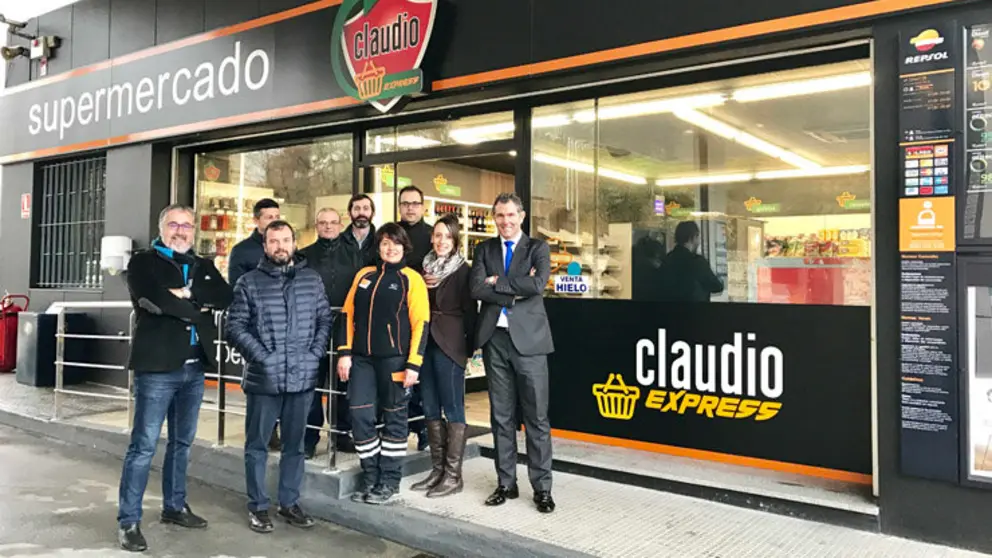 Inauguraci&oacute;n del nuevo establecimiento franquiciado Claudio en Vigo.