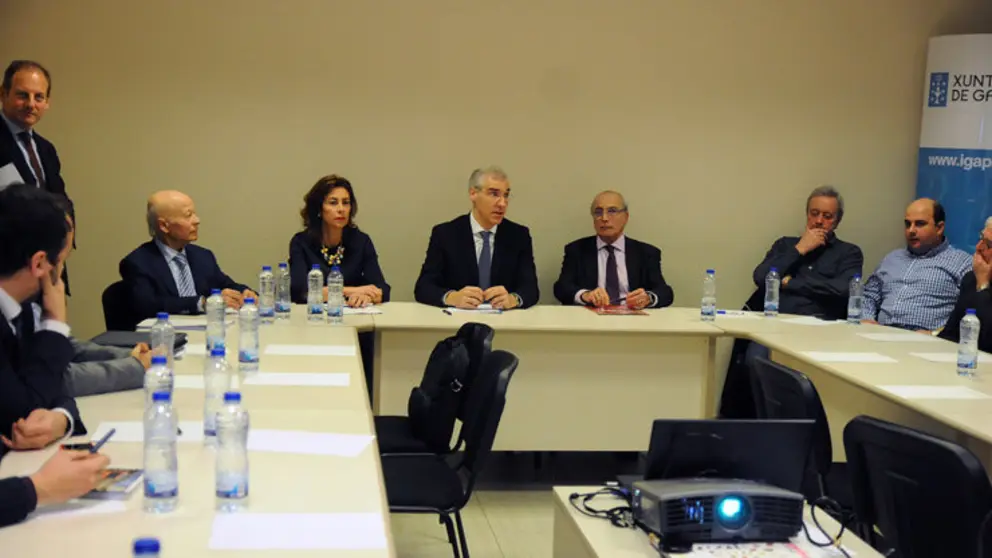 Networking del conselleiro de Econom&iacute;a con empresarios del pol&iacute;gono de O Vinte&uacute;n en Ourense.
