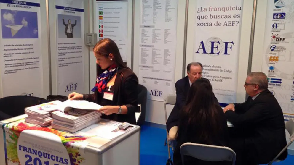 Stand de la AEF en la anterior edici&oacute;n de FranquiAtl&aacute;ntico.
