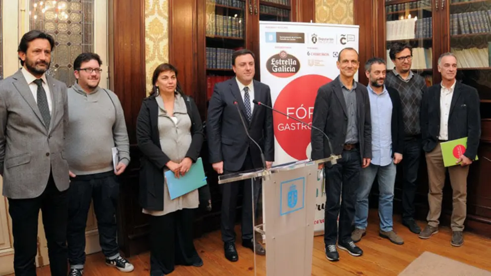 Presentaci&oacute;n del F&oacute;rum Gastronomico en el Ayuntamiento de A Coru&ntilde;a.