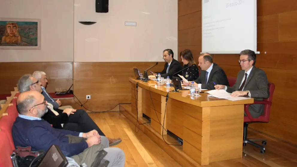 Junta Directiva de la Confederaci&oacute;n Empresarial de Ourense.