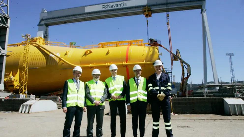 El conselleiro visit&oacute; lestruturas flotantes constru&iacute;das por Navantia para o parque e&oacute;lico offshore de Hywind, en Escocia.