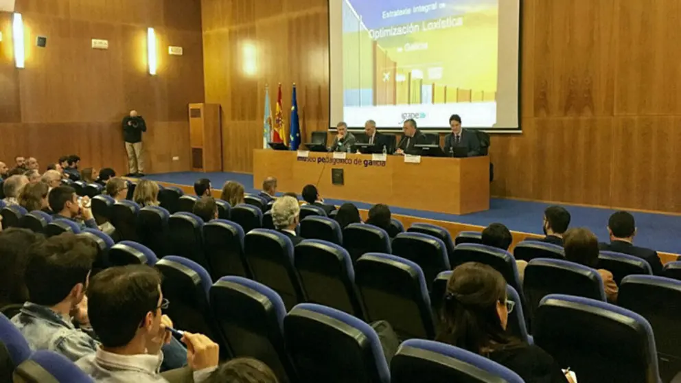 I Foro de Optimizaci&oacute;n Log&iacute;stica de Galicia, celebrado en Santiago.