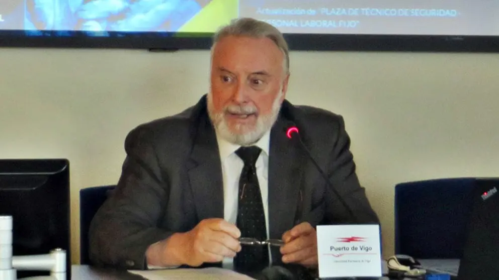 Enrique L&oacute;pez Veiga, presidente de la Autoridad Portuaria de Vigo.