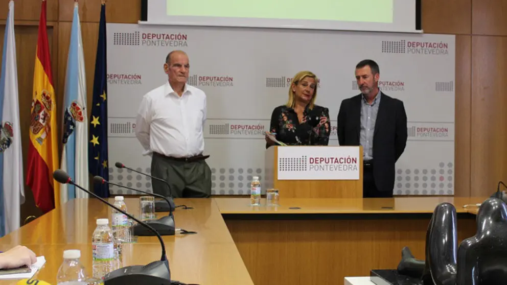 Mag&iacute;n Froiz, Carmela Silva y Xos&eacute; Manuel Represas.