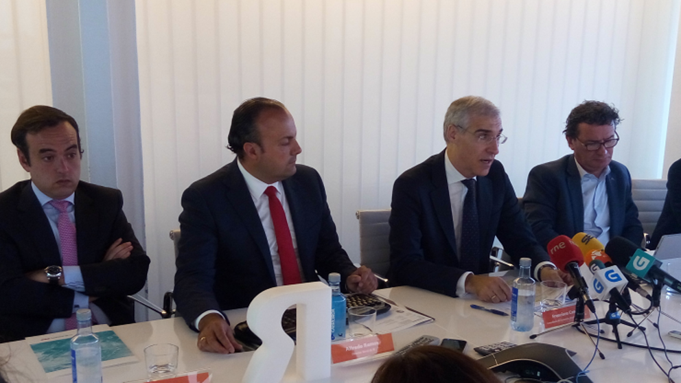 El director general de R y el conselleiro de Econom&iacute;a presentaron StartUps R.