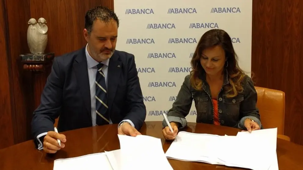 Rub&eacute;n Saavedra e Beatriz Valc&aacute;rcel.