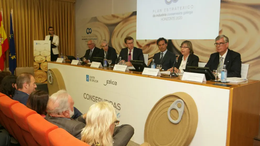 Acto de presentaci&oacute;n del Plan estrat&eacute;gico de la industria conservera gallega: Horizonte 2020, en la sede de ANFACO.