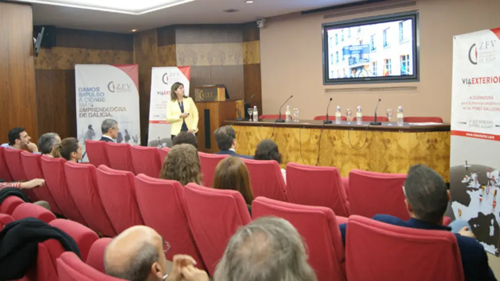 Sesi&oacute;n de presentaci&oacute;n de la primera edici&oacute;n de V&iacute;aExterior./P.L.