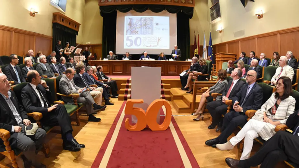Acto inaugural del 50&ordm; aniversario de los estudios de econom&iacute;a en Galicia./S.ALVITE.