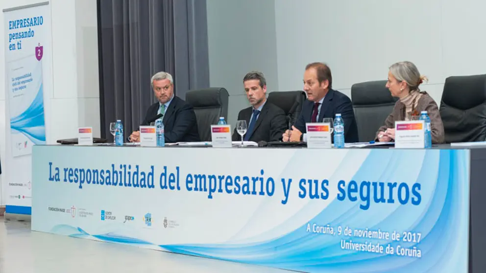 Acto inaugural de la jornada "La responsabilidad del empresario y sus seguros".