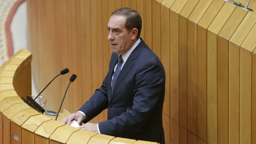 Valeriano Mart&iacute;nez, nunha comparecencia no Parlamento galego.