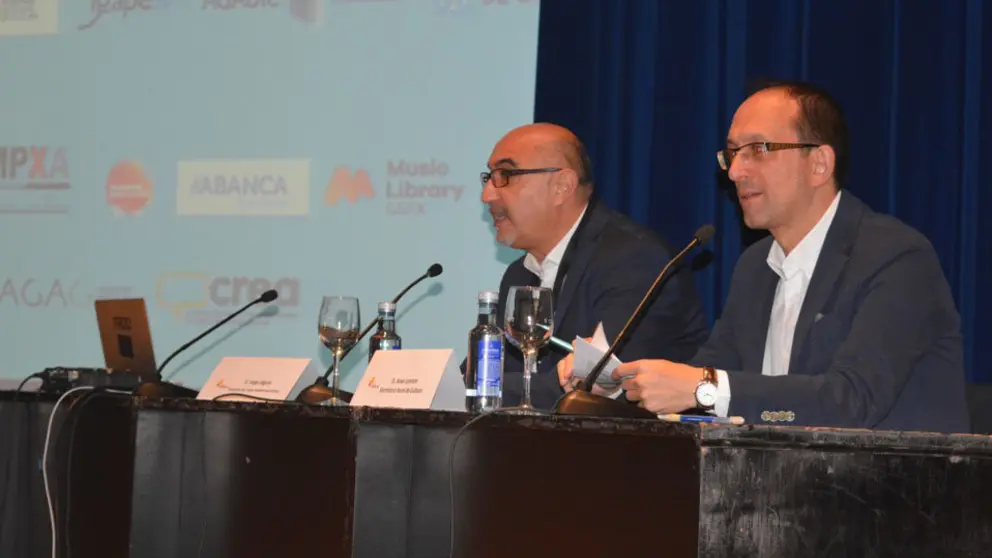 El presidente del Clag, Jorge Algora, y el secretario xeral de Cultura, Anxo Lorenzo, en la clausura del pitching I+P.
