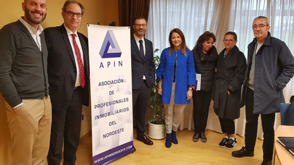 Asistentes al Desayuno Inmobiliario organizado por APIN.