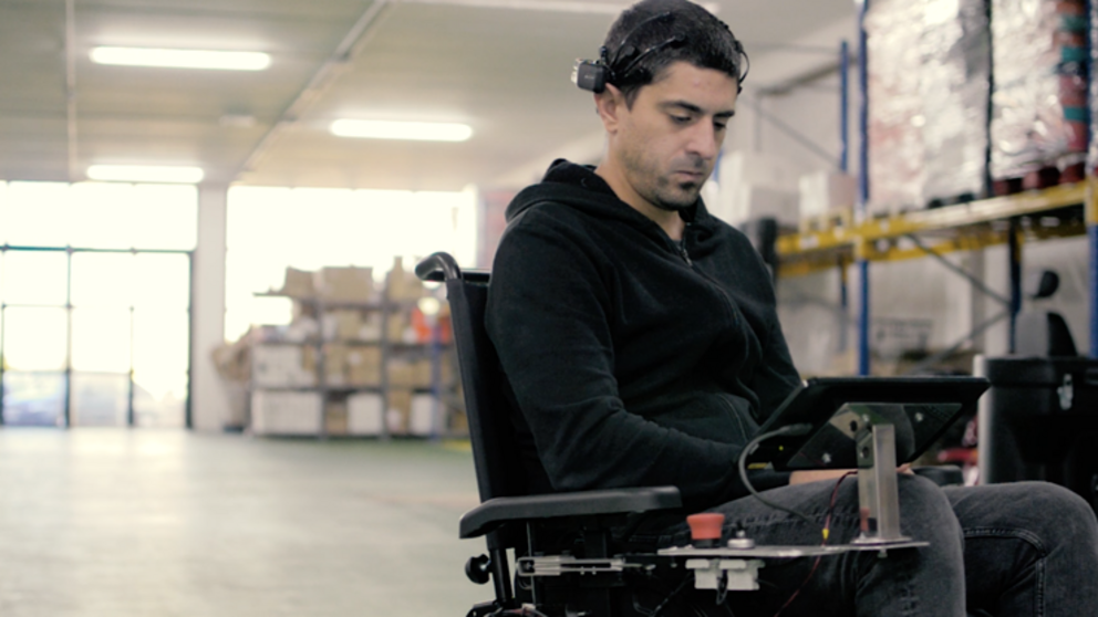 Prototipo de la silla de ruedas inteligente que desarrolla Handytronic.