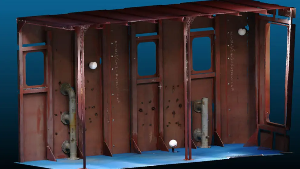 Escaneado y reconstrucci&oacute;n 3D mediante nube de puntos de una estructura naval.
