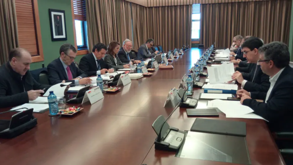 Reuni&oacute;n del consejo de administraci&oacute;n del Puerto de Vigo.