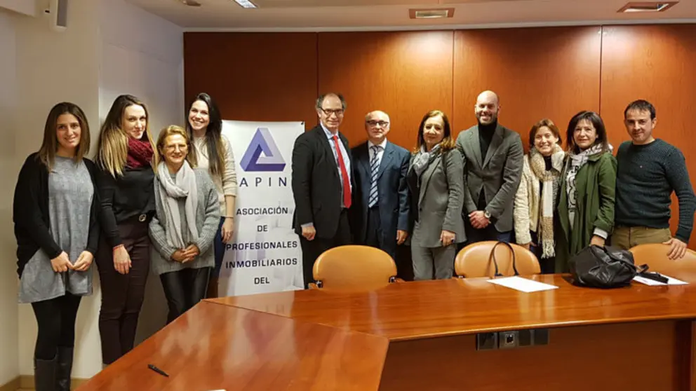 Asistentes a los Desayunos Inmobiliarios de APIN.