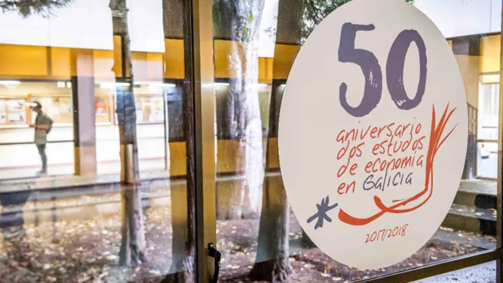 A Facultade de Econ&oacute;micas da USC celebra os 50 anos dos estudos de Econom&iacute;a en Galicia.