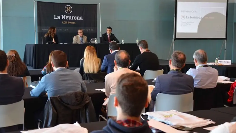 La jornada ADN Pymes tuvo lugar en el Auditorio Mar de Vigo.
