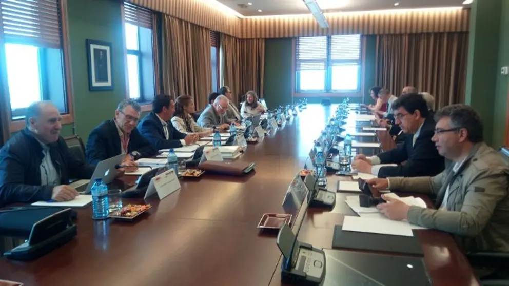 Consejo de administraci&oacute;n de la Autoridad Portuaria de Vigo.