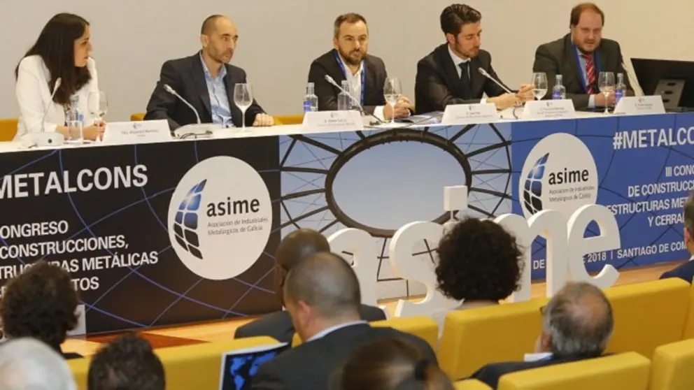 Alejandra Mart&iacute;nez, de Asime, Xabier Garc&iacute;a, director de Desarrollo de Inasus,