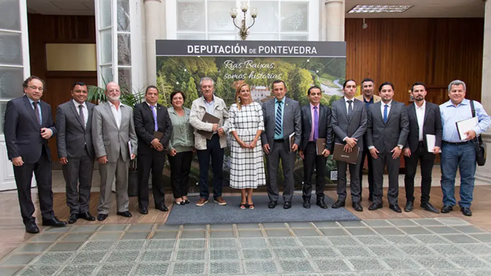 La delegaci&oacute;n de los Departamentos de Caldas y Risaralda fue tambi&eacute;n recibida en la Diputaci&oacute;n de Pontevedra.